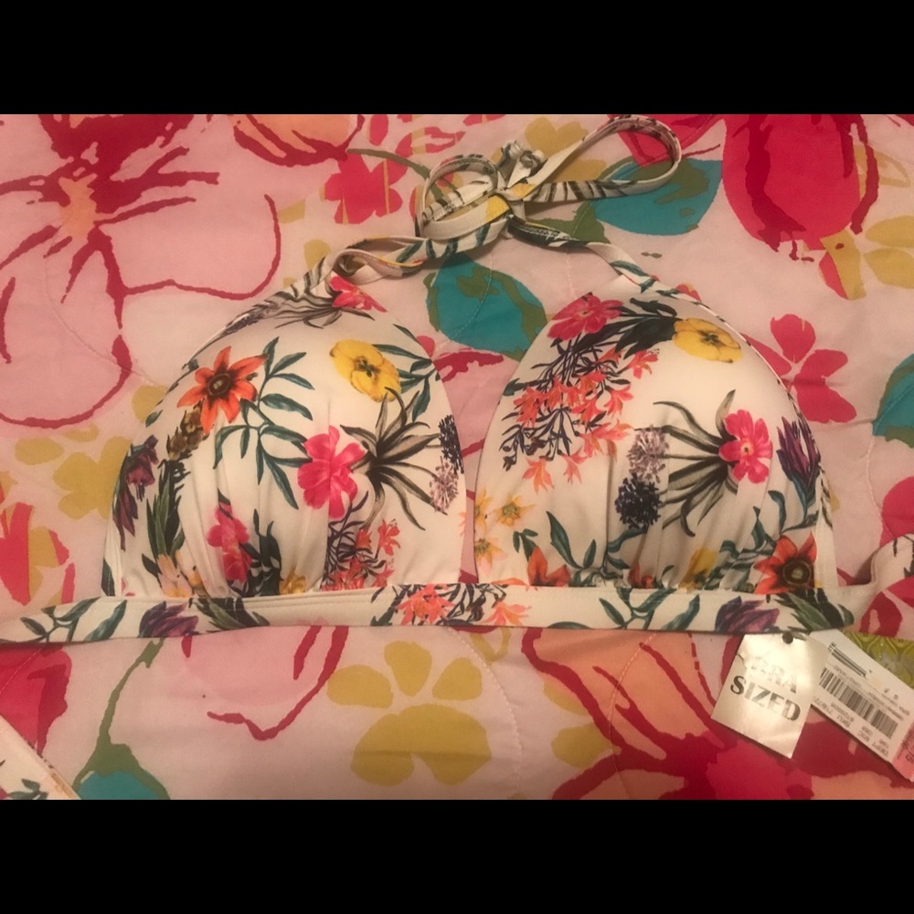 Swim suit top
